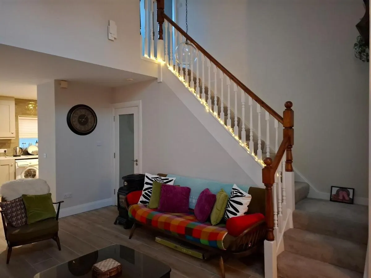 Crurtin Kitty'S Cottage Killarney 0*,  Ireland